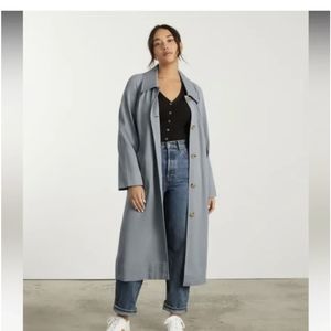 EVERLANE The Gathered Drape Trench